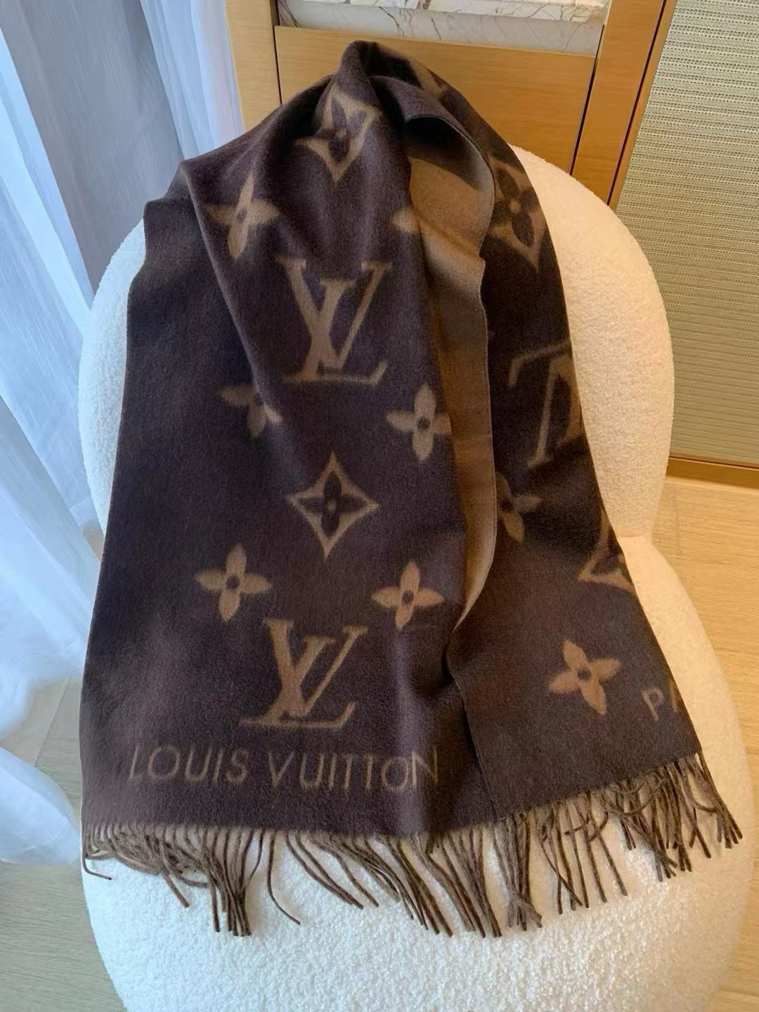 Louis Vuitton 挑~就是为了让你们围着去 的‼代购的来~香港贸易公司的订单 因为 时间问题余下300条 还好去年原料价格低一些