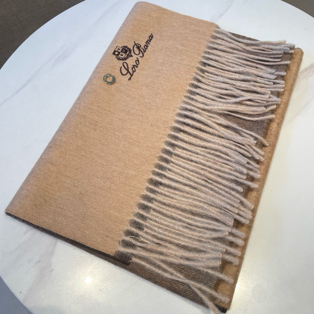 🆕Loro Piana · 诺悠翩雅❗️【贸易公司尾单，极品山羊绒围巾披肩】送人自留都太高大上了😍重磅上