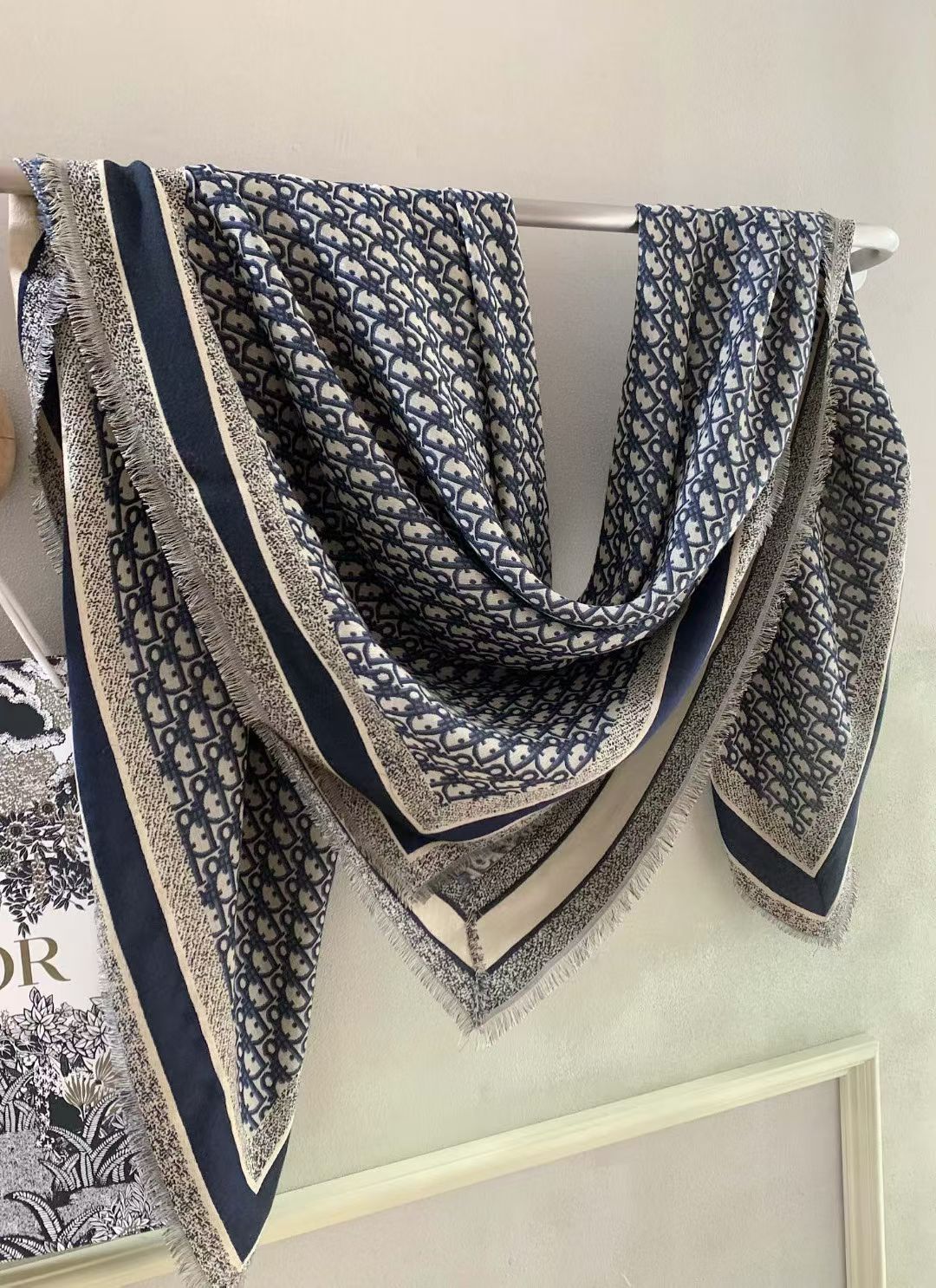 🆕【▪️高段位！是Dior的女人！经典旧花新演绎！！】实物有被惊艳到！！Dior今年秋冬新出的Canna