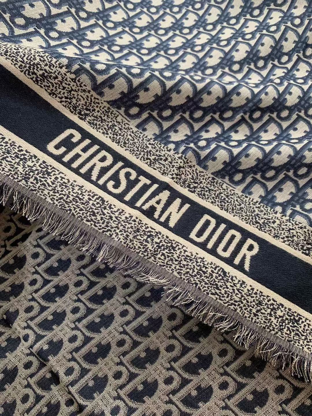 🆕【▪️高段位！是Dior的女人！经典旧花新演绎！！】实物有被惊艳到！！Dior今年秋冬新出的Canna