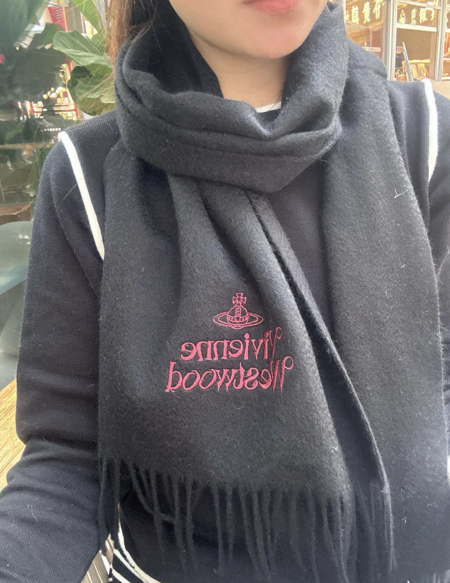 🆕𝐕𝐢𝐯𝐢𝐞𝐧𝐧𝐞 𝐖𝐞𝐬𝐭𝐰𝐨𝐨𝐝🪐✨【薇薇安 · 西太后】极品山羊绒小围巾，送人自留都太高大上了😍重