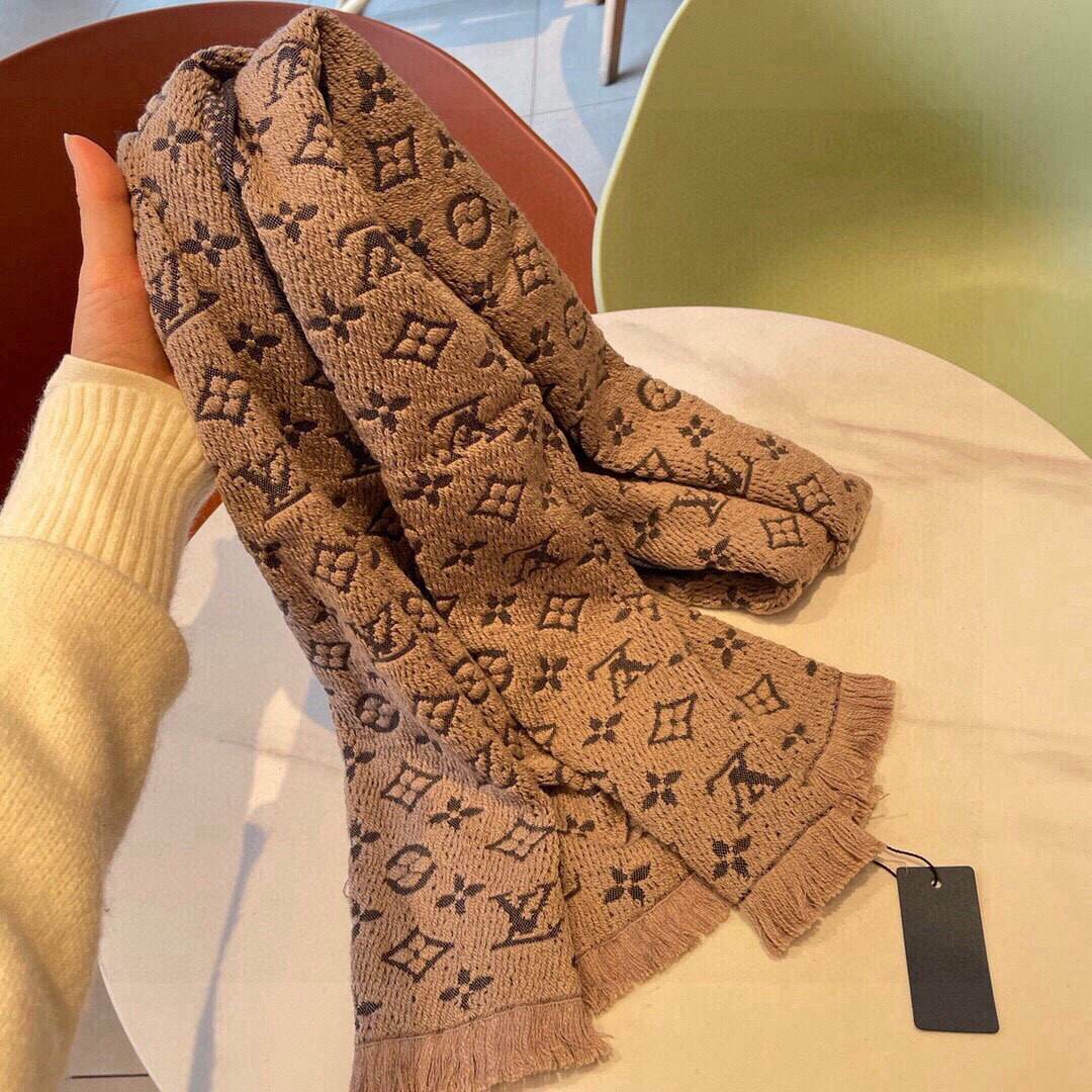 🆕超级中意非常稳👍▪️我们的男款围巾且买且珍惜~~男款真的很少，一年也就出几款，都是出口订单所以比较难遇