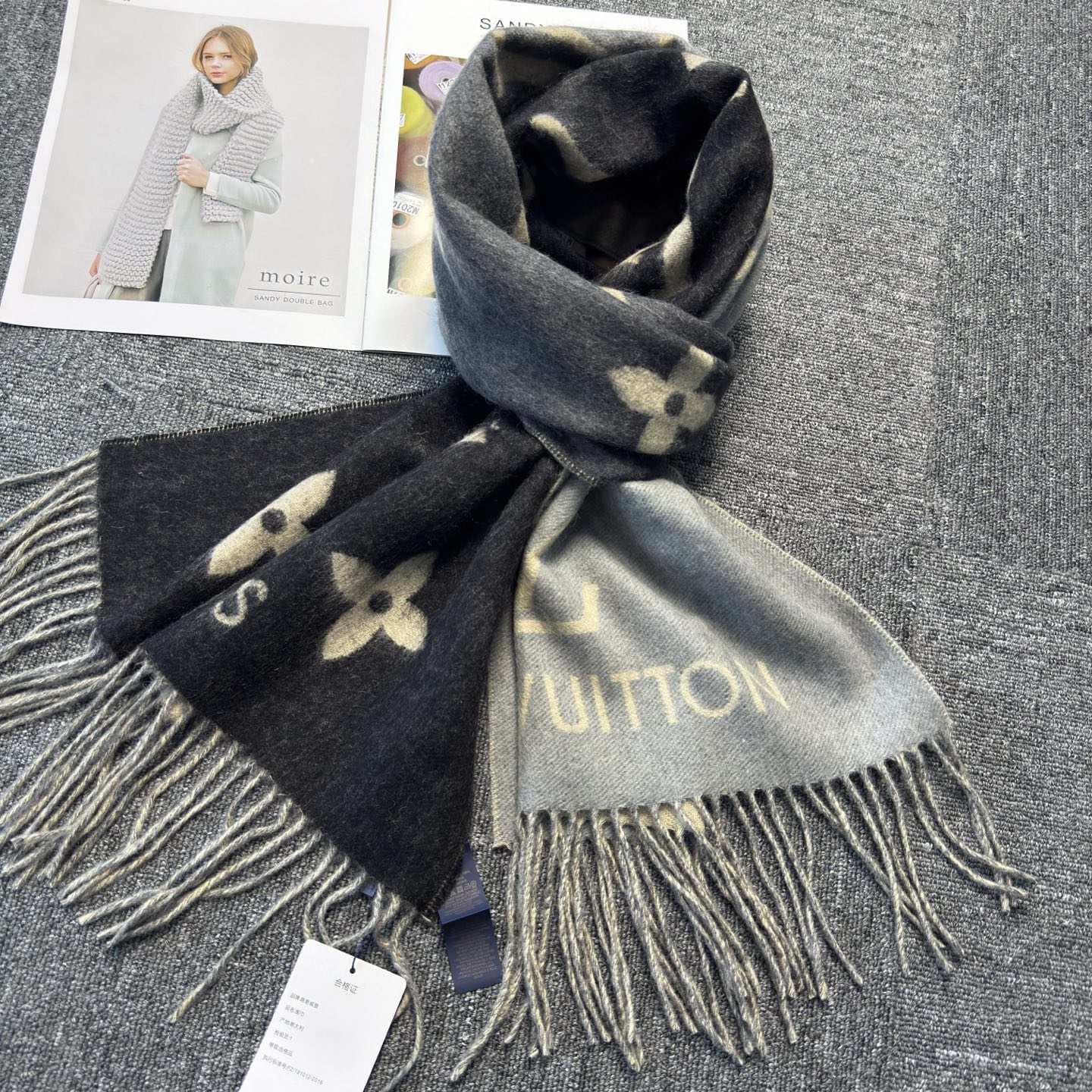 🆕【M70869】Louis Vuitton · REYKJAVIK GRADIENT渐变羊绒围巾❗️【