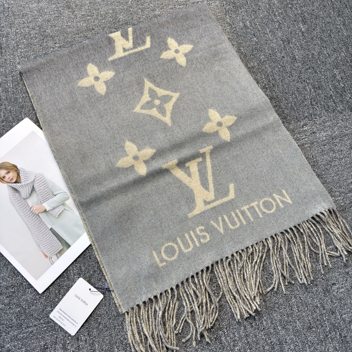 🆕【M70869】Louis Vuitton · REYKJAVIK GRADIENT渐变羊绒围巾❗️【