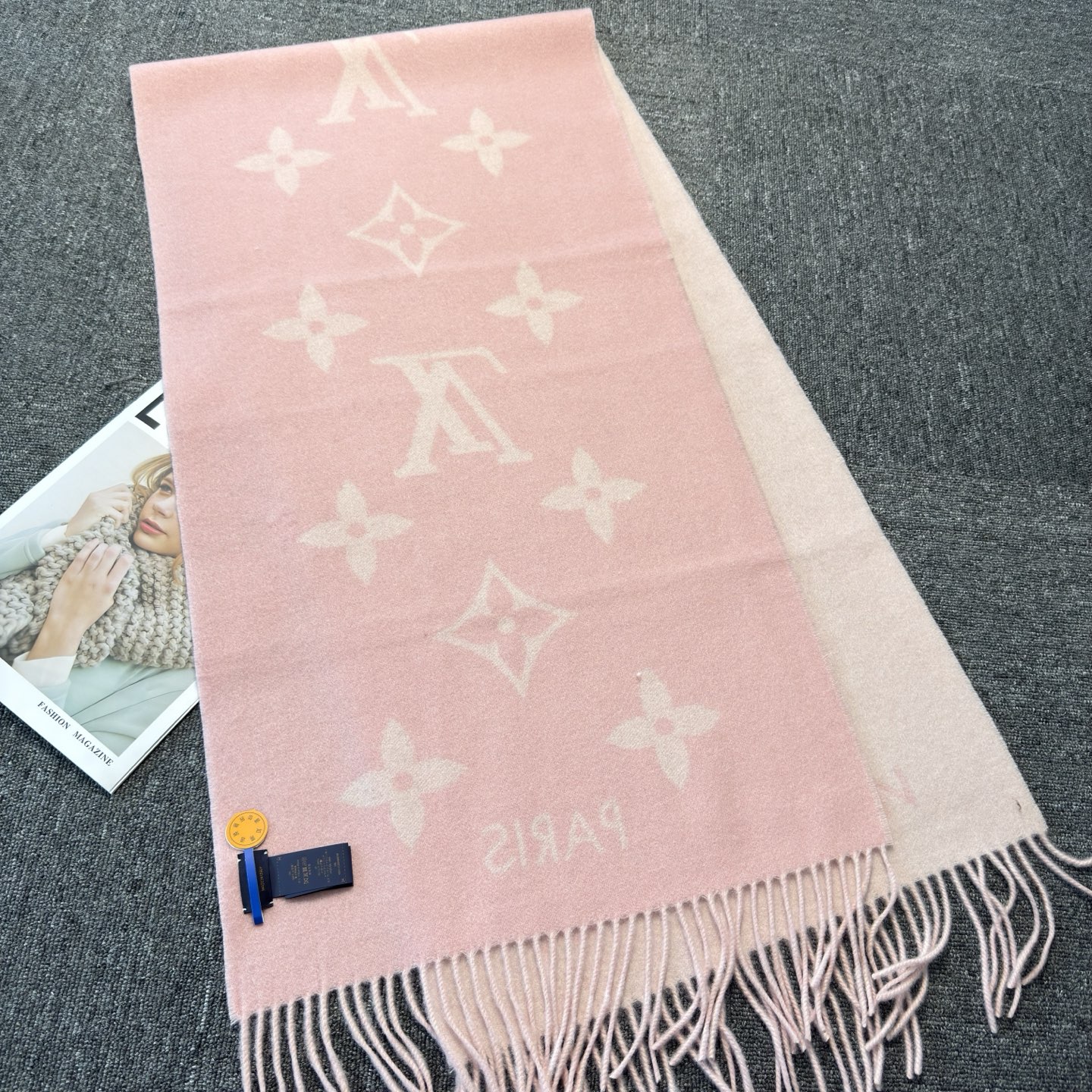 🆕【高端芯片版本】Louis Vitton · 霍思燕同款披肩围巾两用【带芯片+二维码+一色一编码】❗️