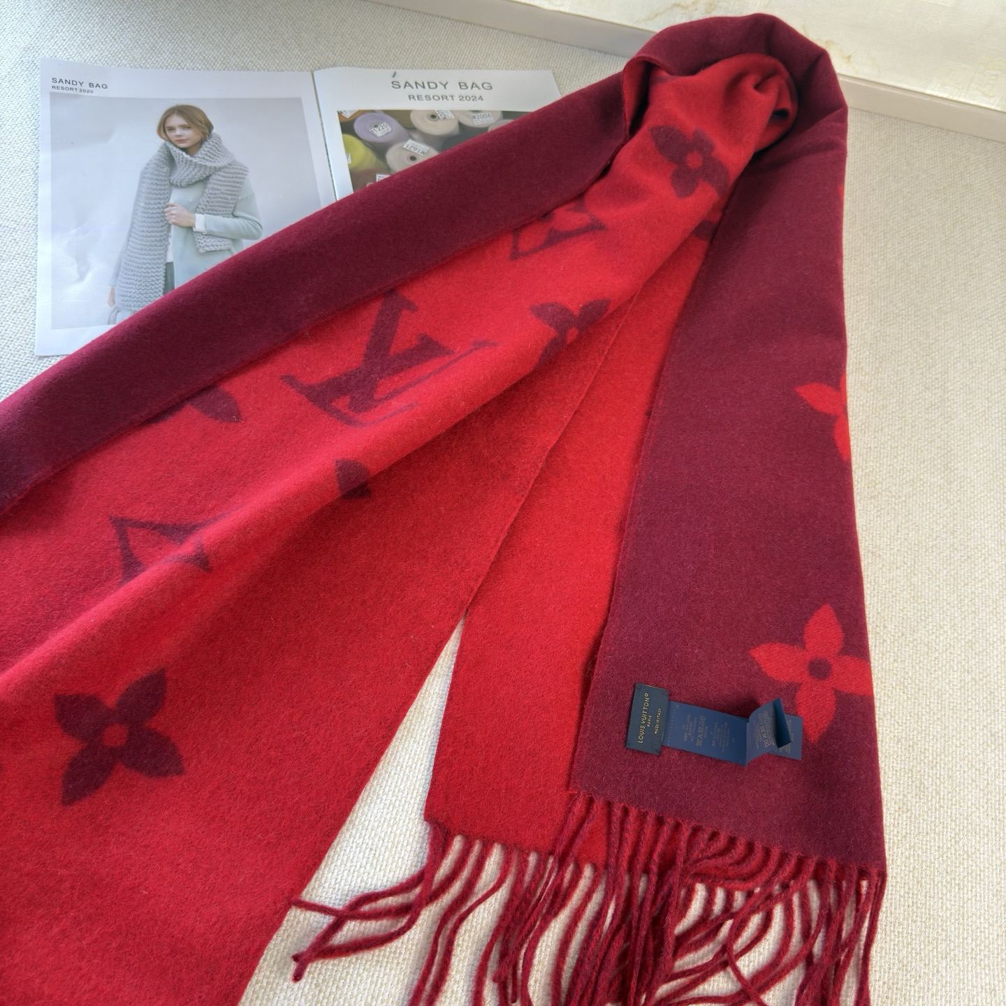 🆕【高端芯片版本】Louis Vitton · 霍思燕同款披肩围巾两用【带芯片+二维码+一色一编码】❗️