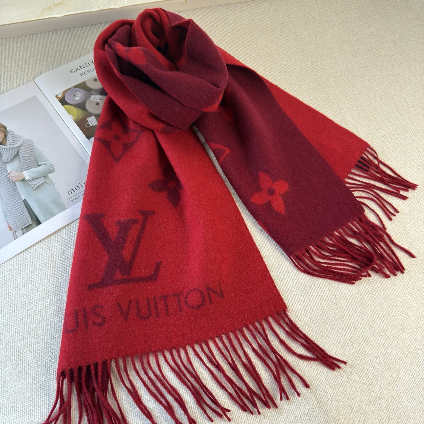 🆕【高端芯片版本】Louis Vitton · 霍思燕同款披肩围巾两用【带芯片+二维码+一色一编码】❗️