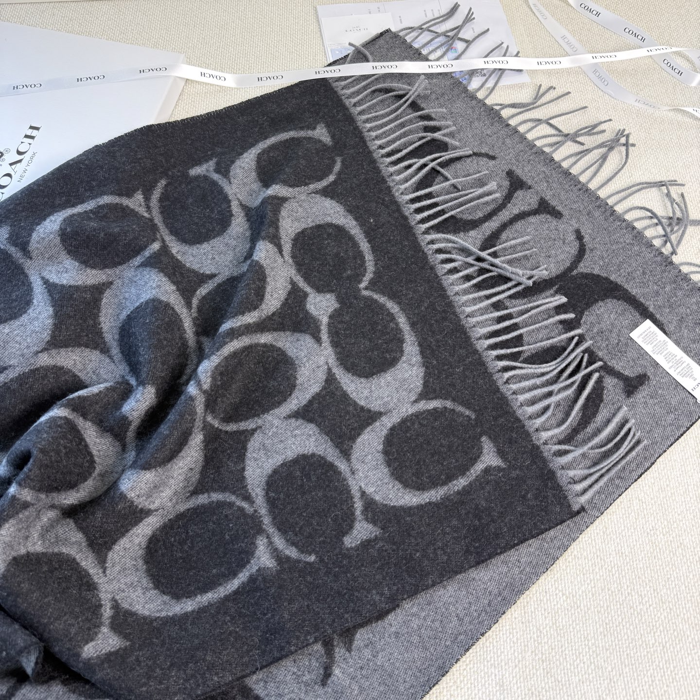 🆕【COCAH · 蔻驰新款大C字母】专柜都在抢货的节奏❗️【高端原版尾单全套辅料齐全】Coach经典C