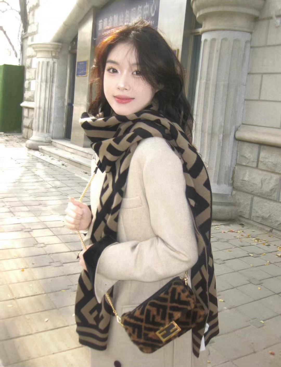 🆕Fendi · 经典FF针织长巾❗️喜欢小众不撞款的Fendi推荐入！】时髦过冬！！非常的低调奢华，精