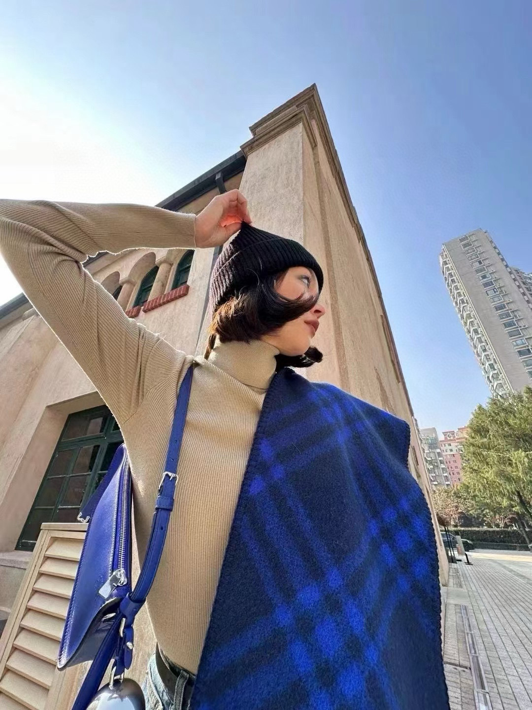 🆕全智贤同款,搭配情侣款绝绝子呀,美爆了的款,柜子一上市就售罄,排队都买不到的款,低调的奢侈感❗️这款B