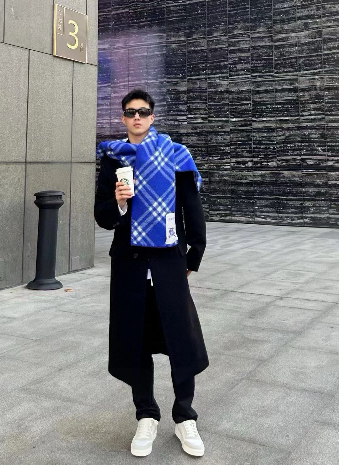 🆕全智贤同款,搭配情侣款绝绝子呀,美爆了的款,柜子一上市就售罄,排队都买不到的款,低调的奢侈感❗️这款B