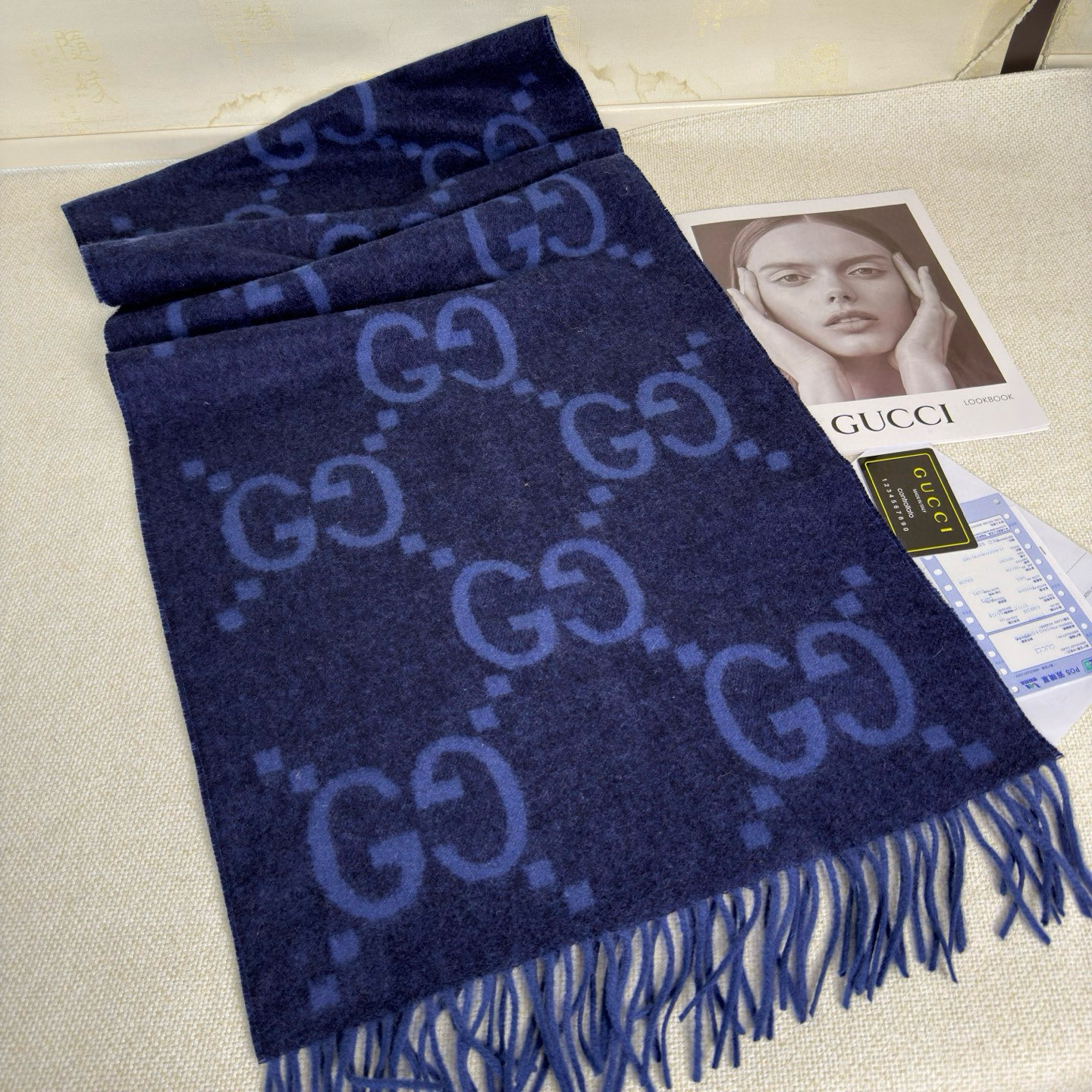 🆕Gucci大G双面羊绒围巾 Size：45*200cm 100%羊绒G家难得纯羊绒出品！超洋气大G提花