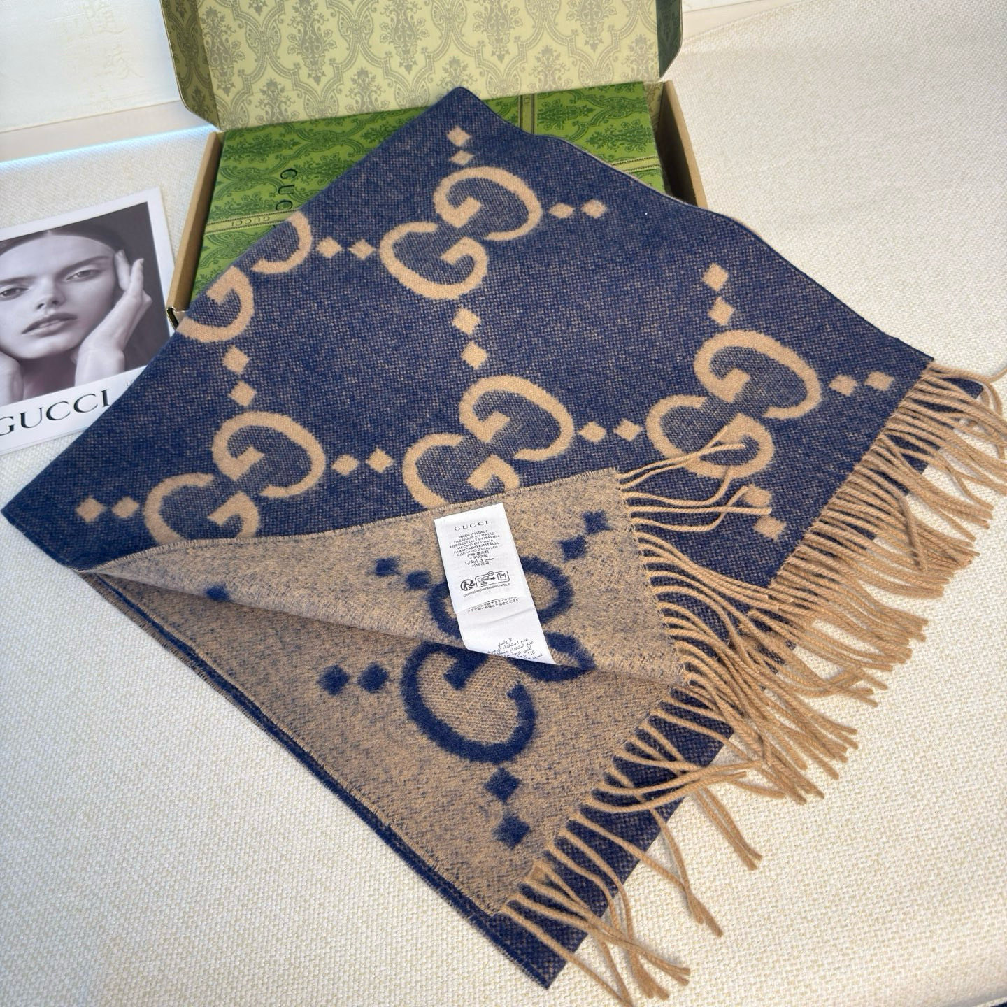 🆕Gucci大G双面羊绒围巾 Size：45*200cm 100%羊绒G家难得纯羊绒出品！超洋气大G提花