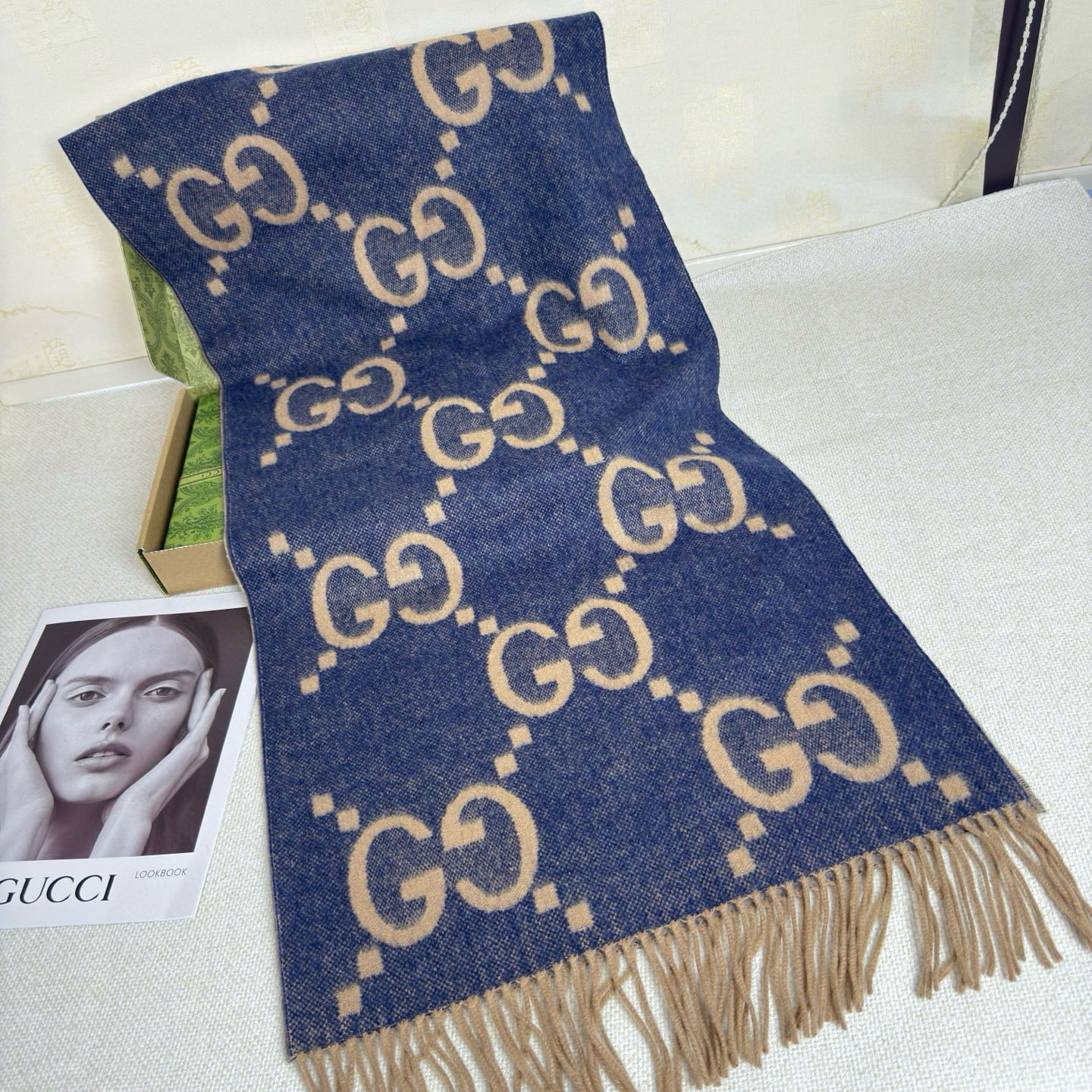 🆕Gucci大G双面羊绒围巾 Size：45*200cm 100%羊绒G家难得纯羊绒出品！超洋气大G提花