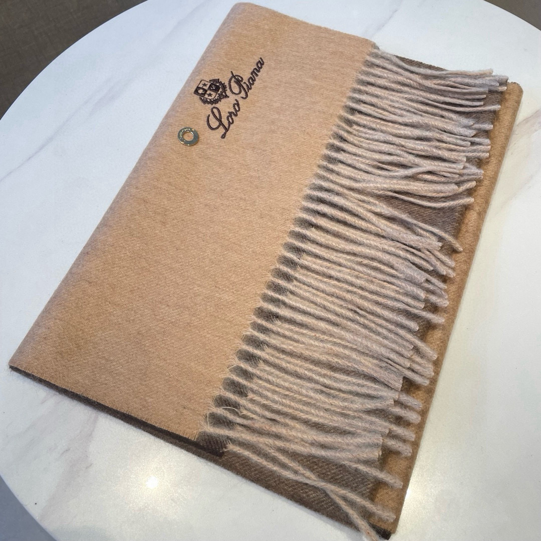 🆕Loro Piana · 诺悠翩雅❗️【贸易公司尾单，极品山羊绒围巾披肩】送人自留都太高大上了😍重磅上