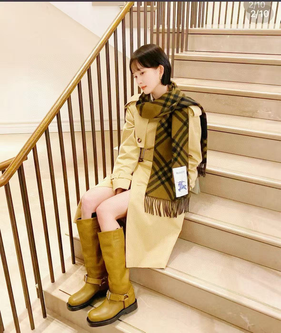 🆕Burberry新款苏格兰格纹羊绒围巾，继全智贤带火的格纹款围巾之后，Bur又一款力作上市，Burbe