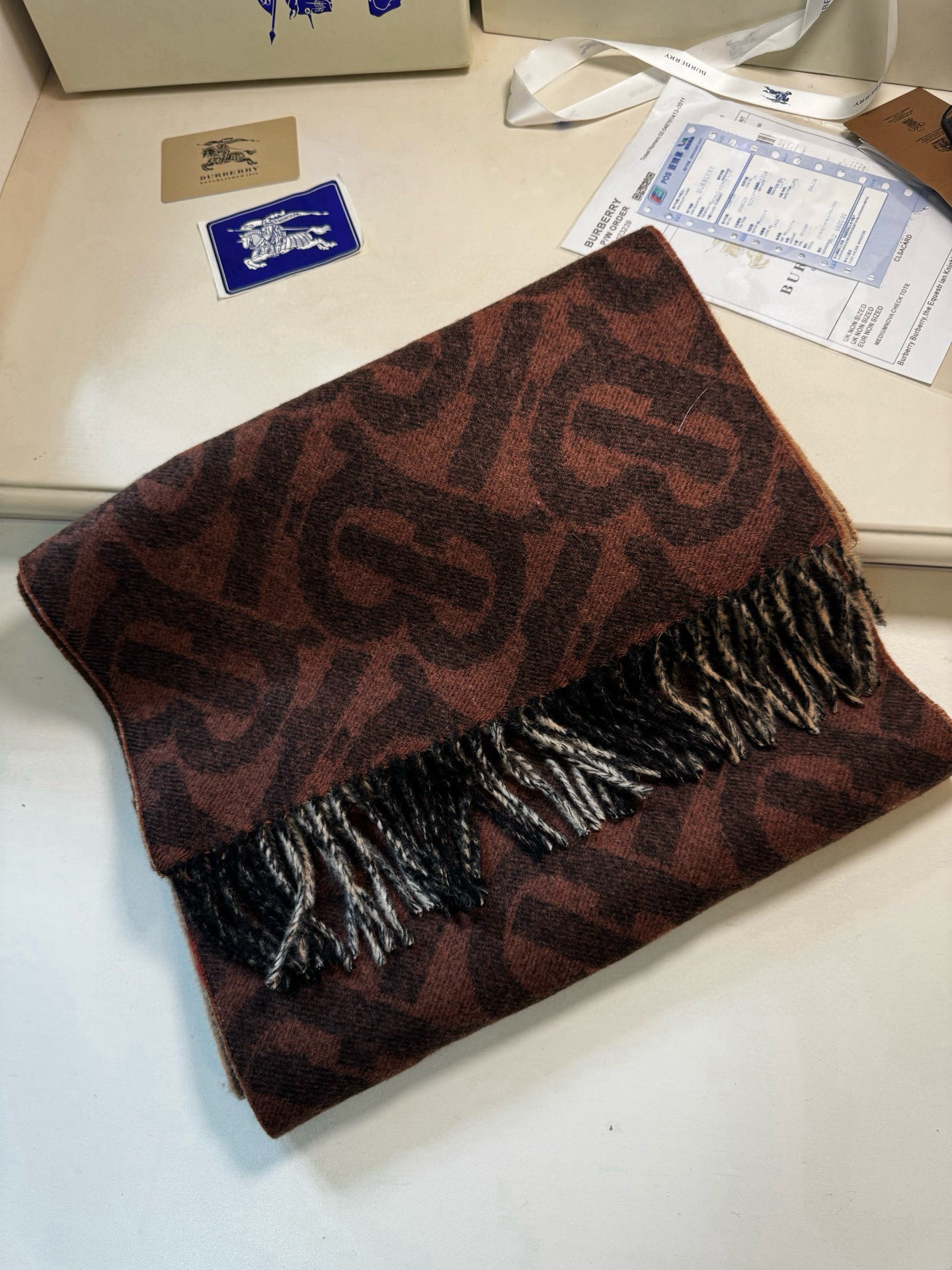 🆕❗️高版合股纱 · 法国的外贸订单 ❗️Bur经典款TB典藏款系列❗️提花精纺羊绒围巾，产自苏格兰工坊