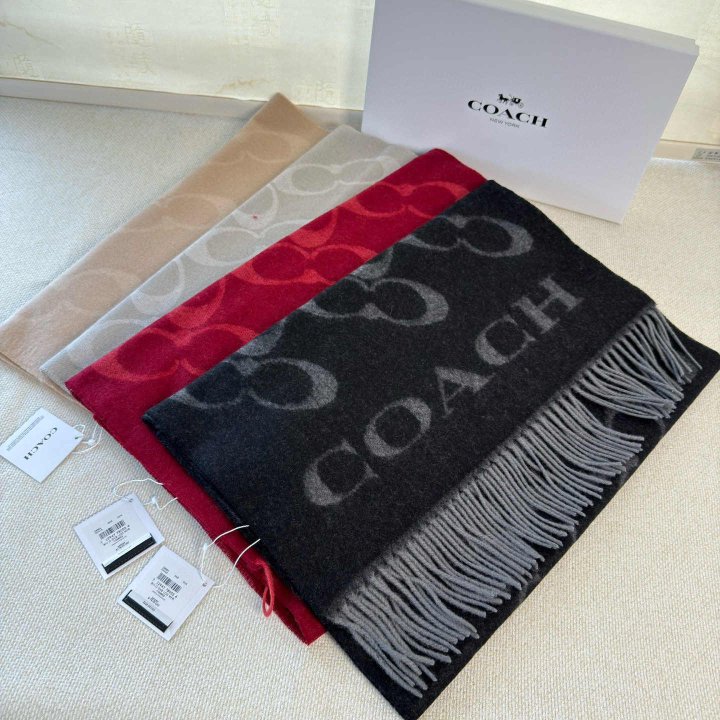 🆕【COCAH · 蔻驰经典斜纹字母】专柜都在抢货的节奏❗️【高端原版尾单全套辅料齐全】Coach经典斜