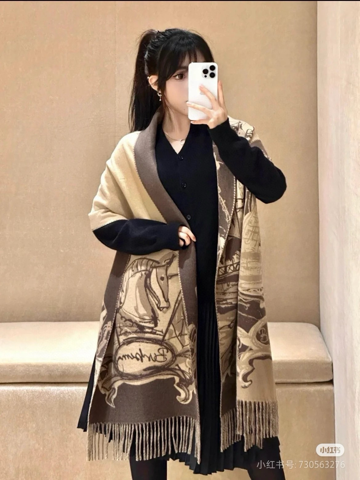 🆕Burberry 去年的战马围巾 断货有多厉害不用多说了吧…..今年这个双面英国塔桥提花羊绒围巾，绝对