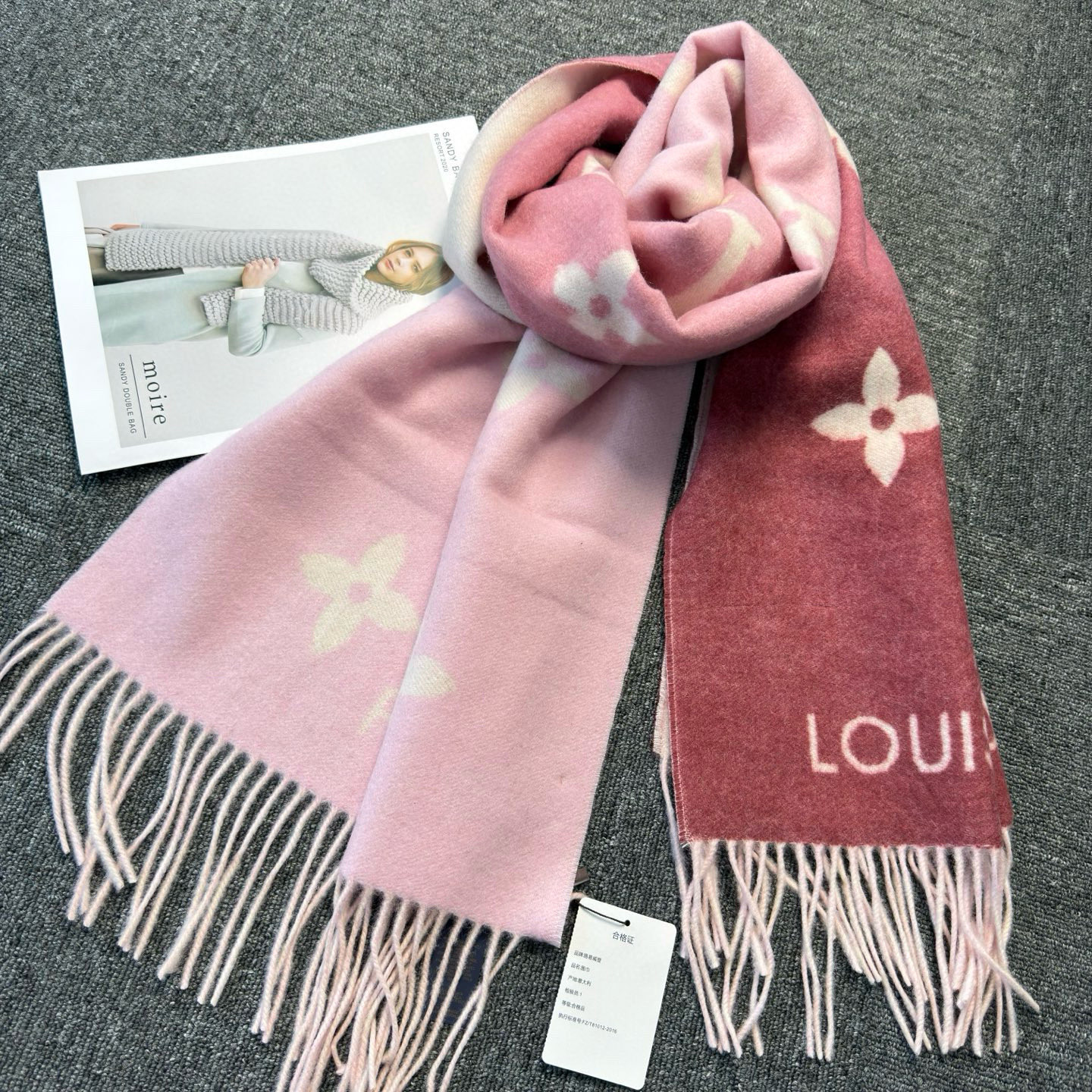 🆕【M77375】Louis Vuitton · REYKJAVIK GRADIENT渐变羊绒围巾❗️【