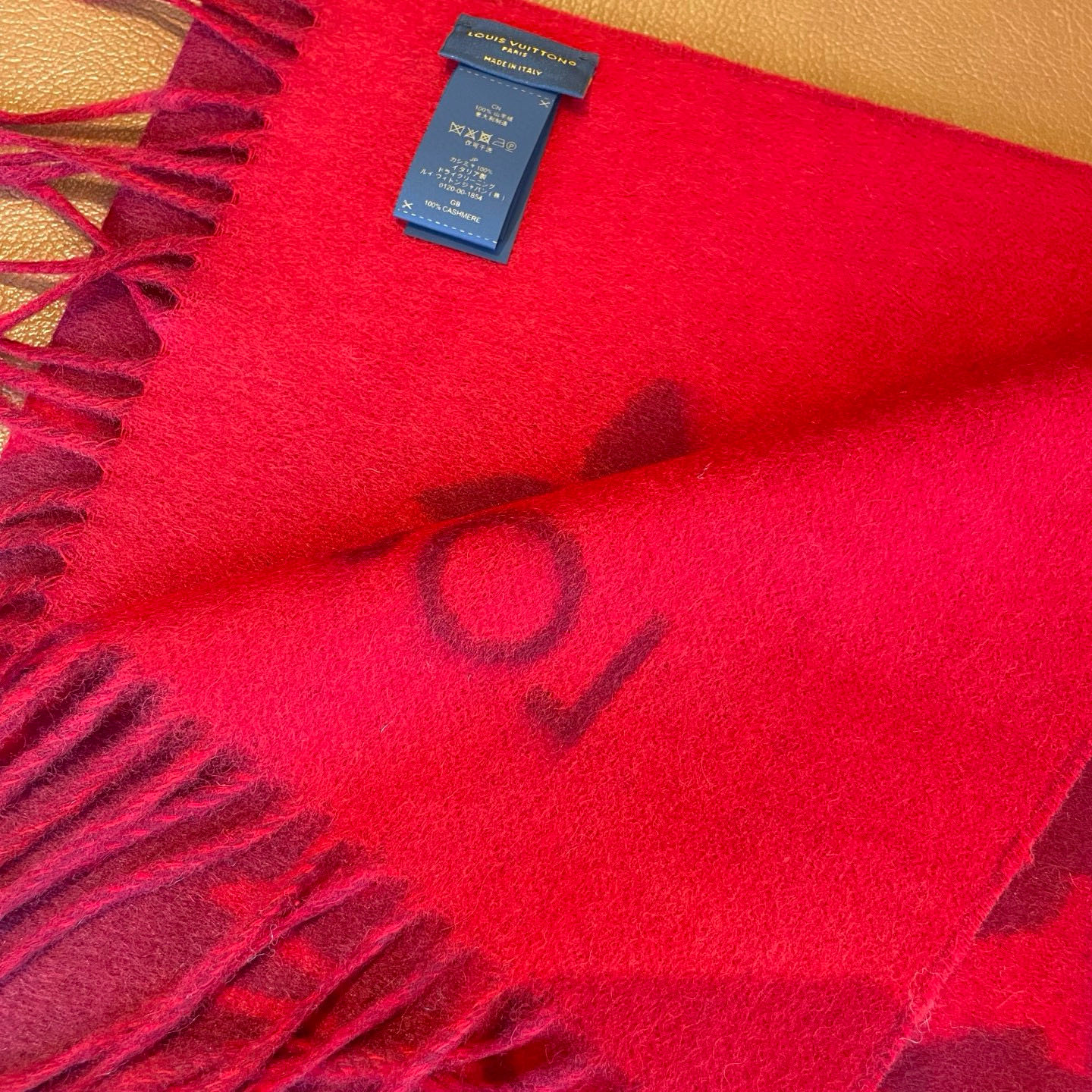 🆕【高端芯片版本 · M75505】Louis Vitton · 霍思燕同款披肩围巾两用【带芯片+二维码