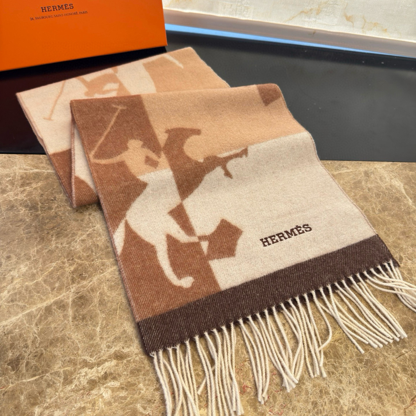 🆕 【▪Hermes · 爱马仕提花围巾，精致的温柔配色，超级迷恋❗️气质低调恬静又不失优雅❗️】重点推