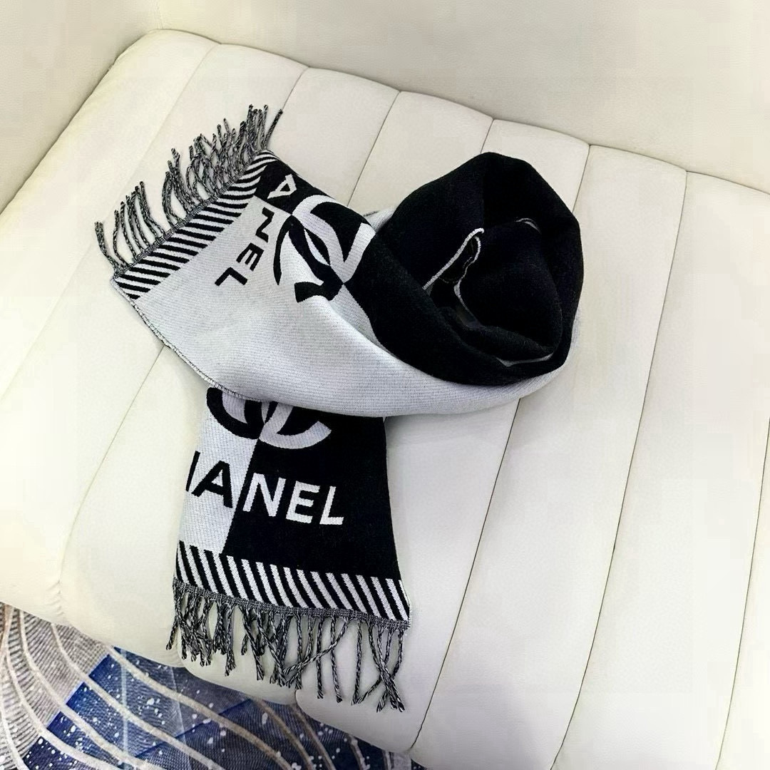 🆕高版Chanel · 香奶奶24年新款，拼色设计，经典的Logo提花展现，上身才会知道它的美，大牌范十