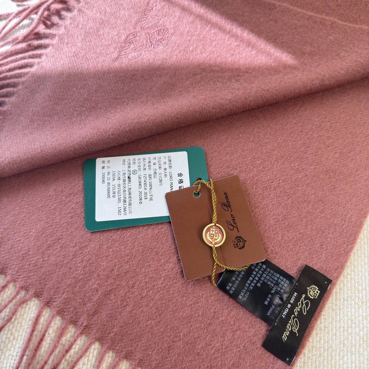 🆕Loro Piana · 诺悠翩雅秋冬新品❗️超级夯货 重磅来袭❗️【极品山羊绒小围巾】送人自留都太高