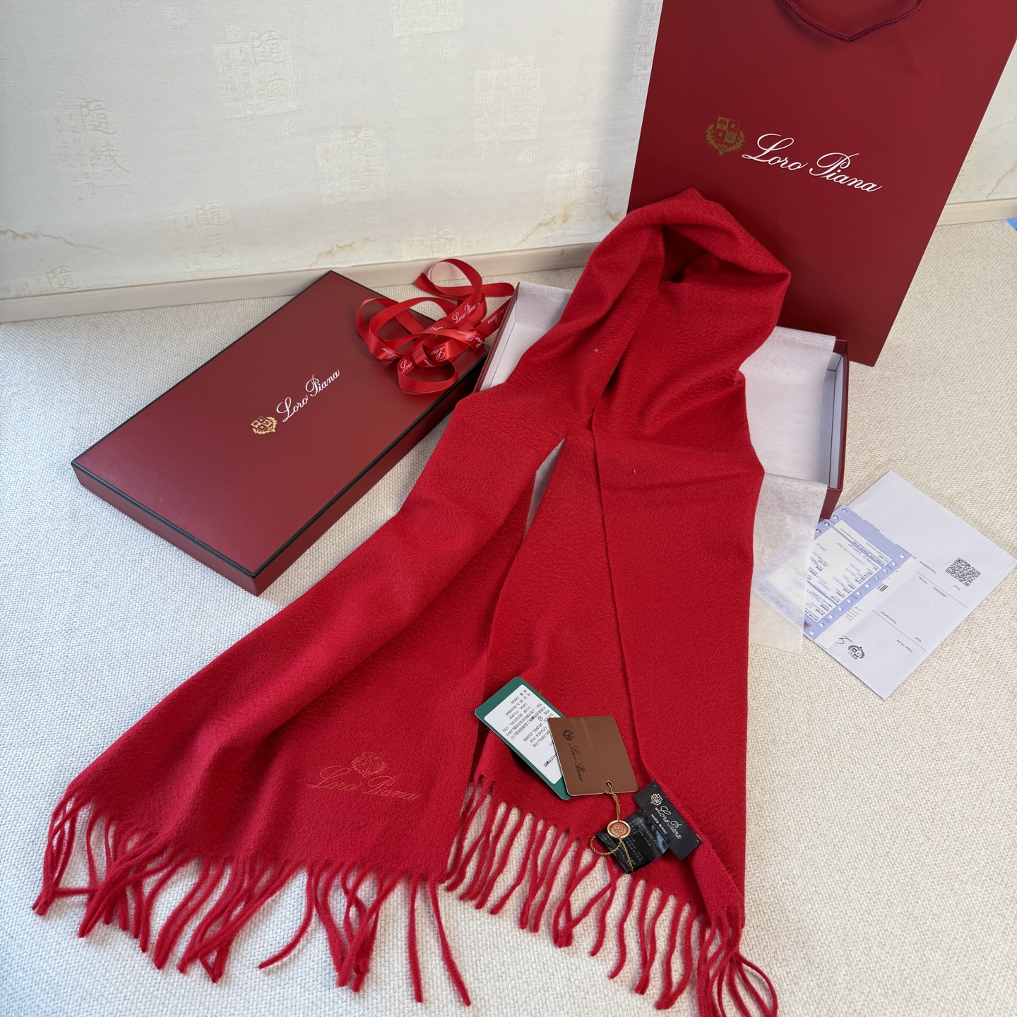 🆕Loro Piana · 诺悠翩雅秋冬新品❗️超级夯货 重磅来袭❗️【极品山羊绒小围巾】送人自留都太高