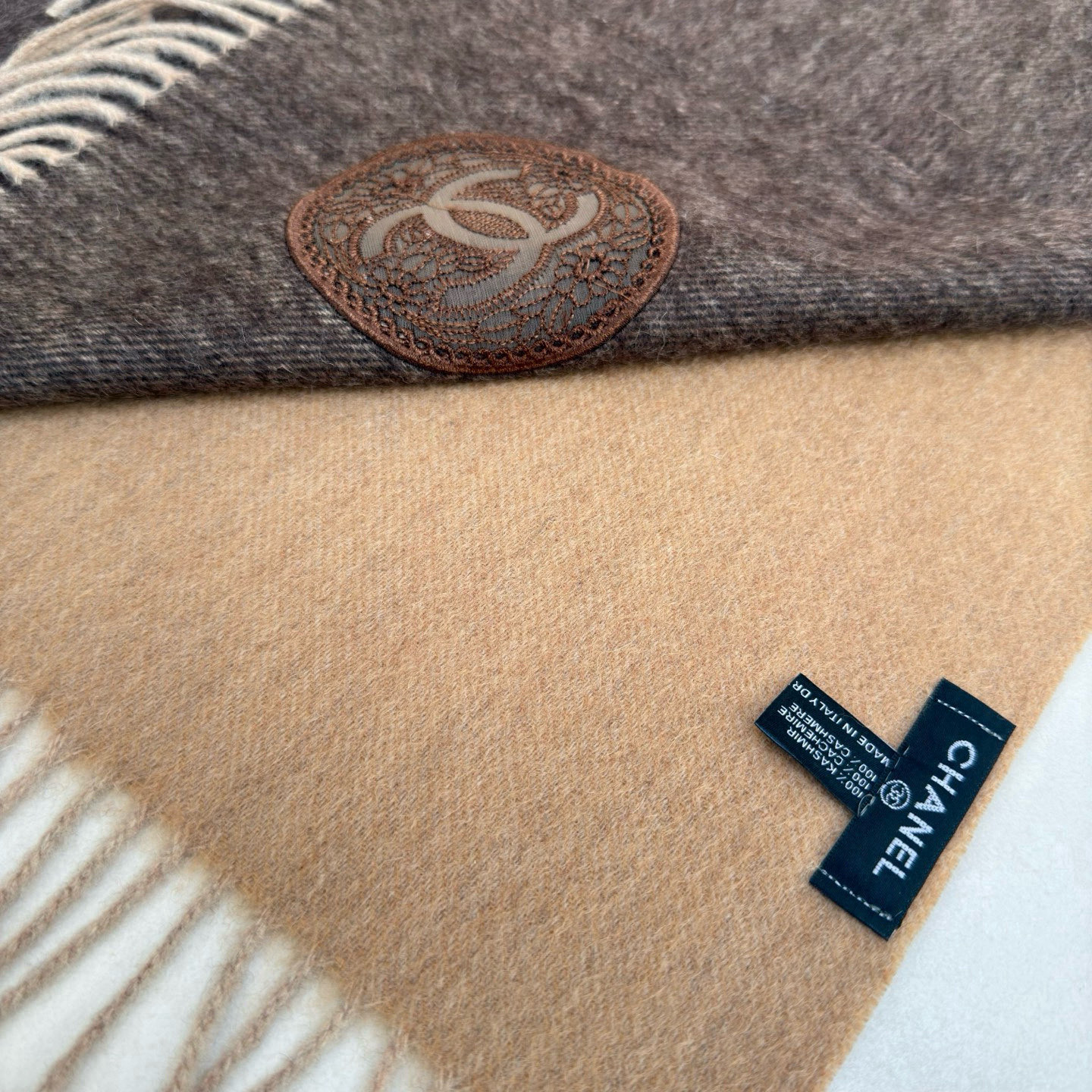 🆕 【▪Chanel · 香奈儿难得一见的温柔配色，超级迷恋❗️气质低调恬静又不失优雅❗️】重点推荐❗️