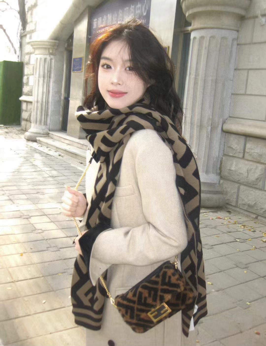 🆕Fendi · 经典FF针织长巾❗️喜欢小众不撞款的Fendi推荐入！】时髦过冬！！非常的低调奢华，精