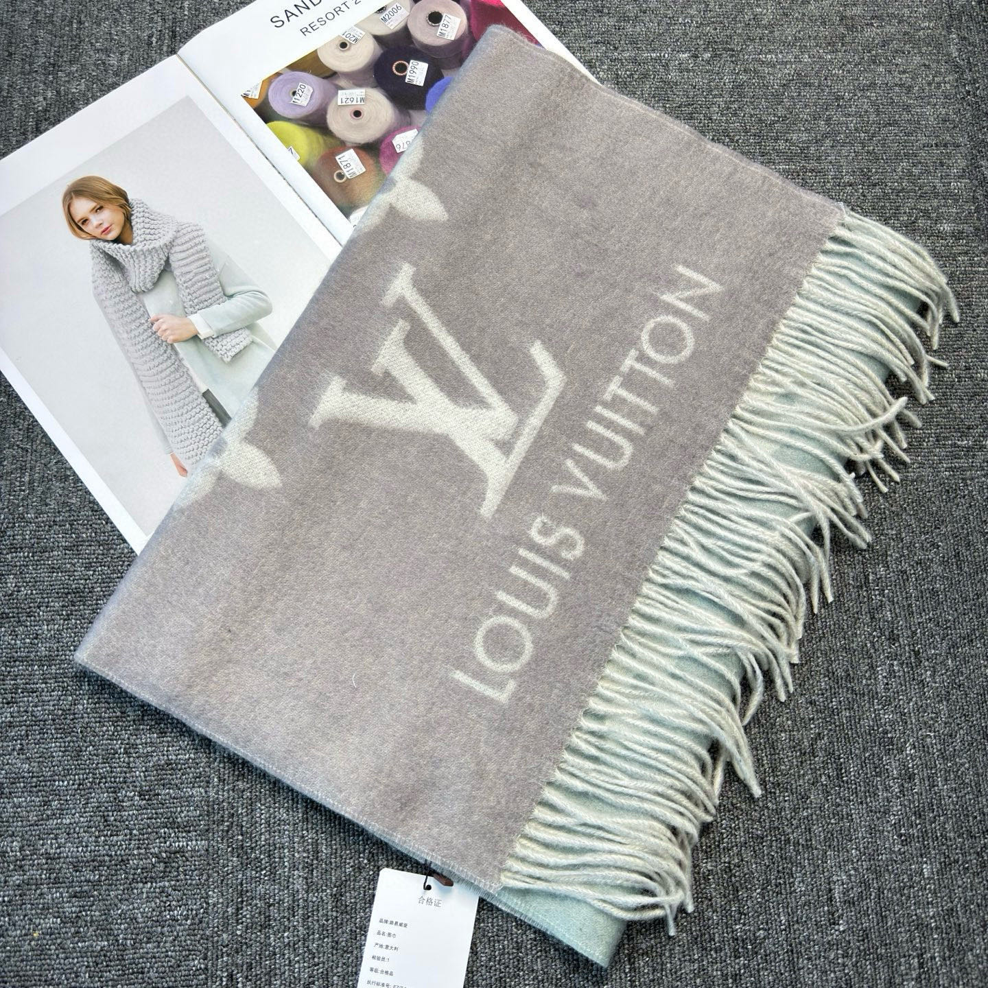 🆕【M70868】Louis Vuitton · REYKJAVIK GRADIENT渐变羊绒围巾❗️【