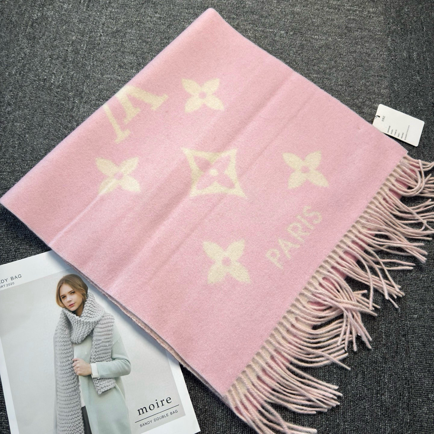 🆕【M70868】Louis Vuitton · REYKJAVIK GRADIENT渐变羊绒围巾❗️【