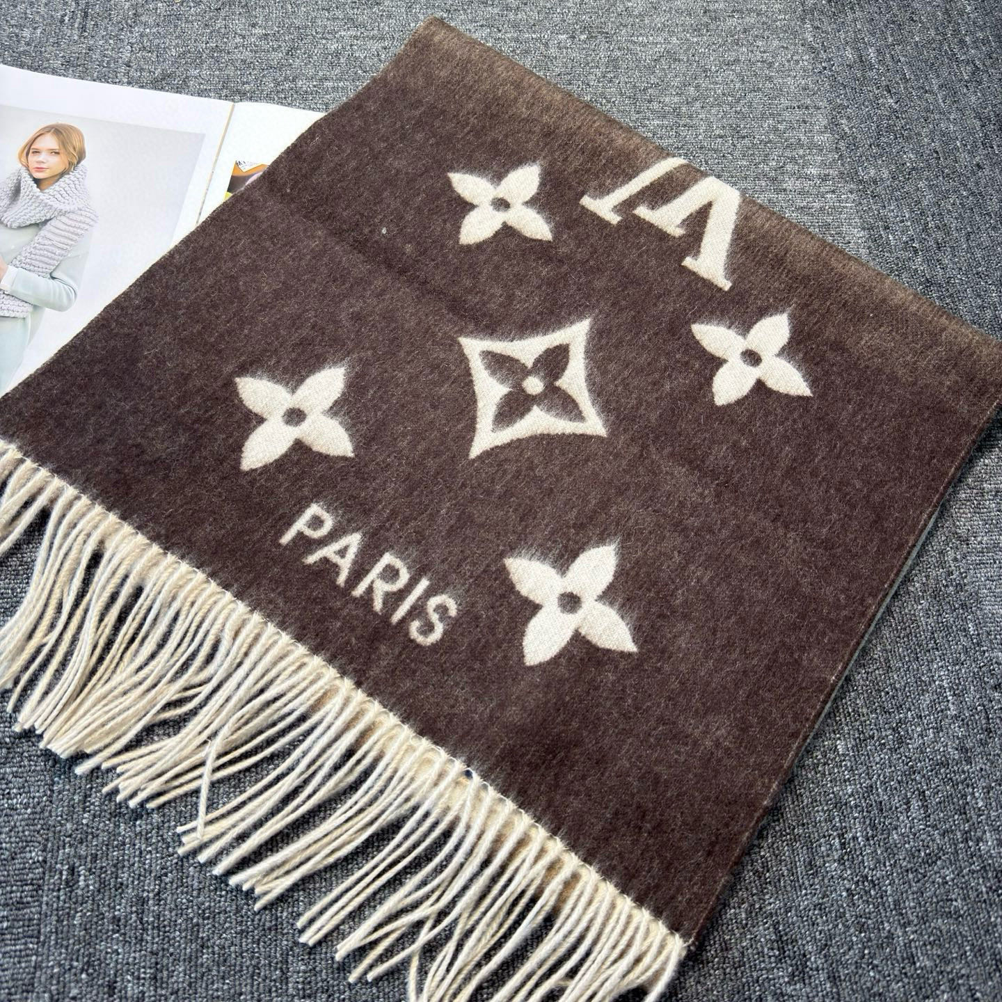 🆕【M70868】Louis Vuitton · REYKJAVIK GRADIENT渐变羊绒围巾❗️【