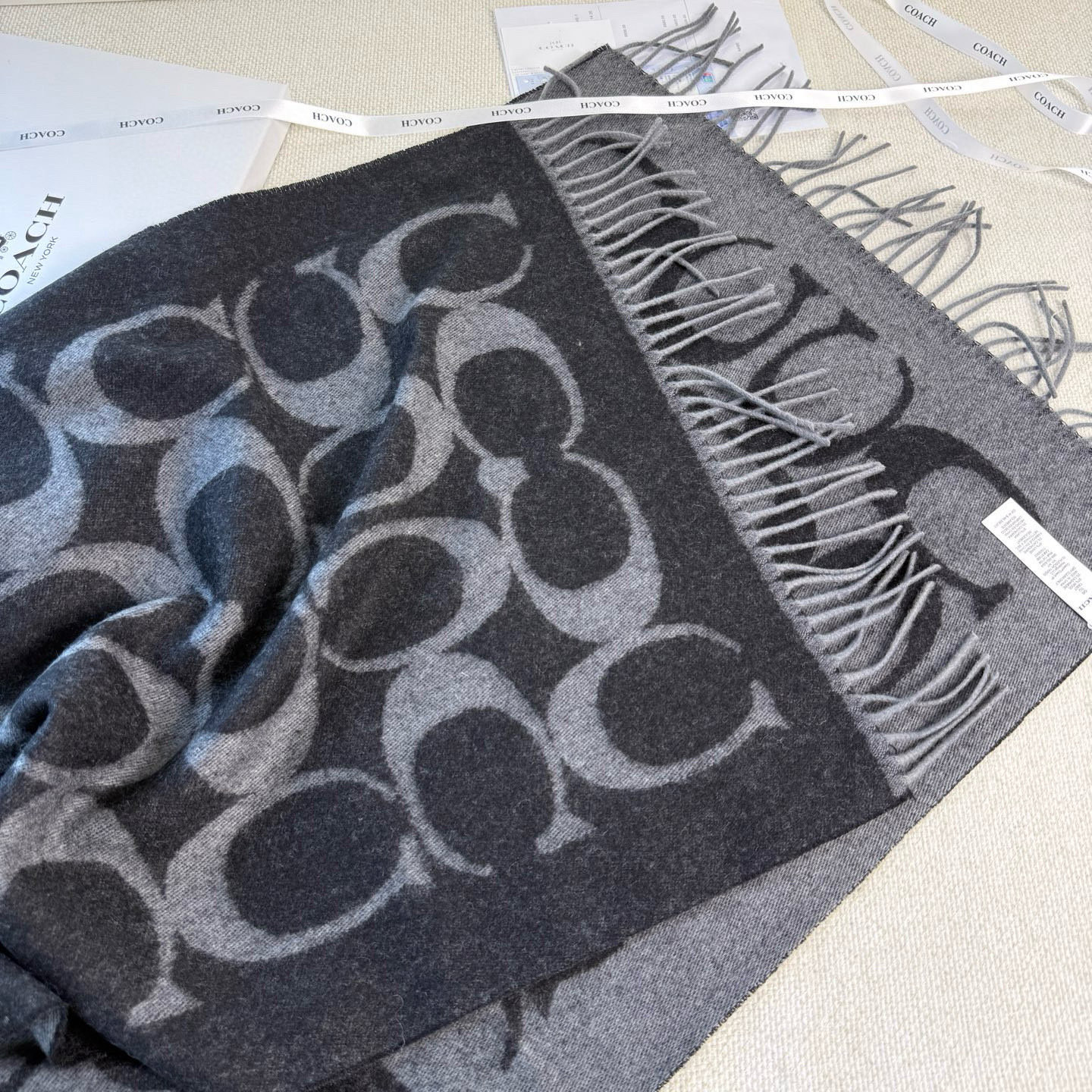 🆕【COCAH · 蔻驰新款大C字母】专柜都在抢货的节奏❗️【高端原版尾单全套辅料齐全】Coach经典C