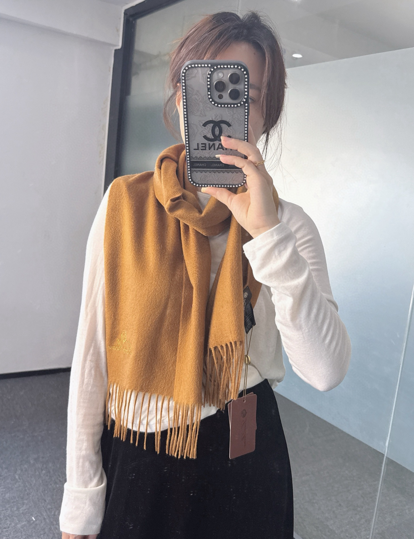 🆕Loro Piana · 诺悠翩雅秋冬新品❗️超级夯货 重磅来袭❗️【极品山羊绒小围巾】送人自留都太高