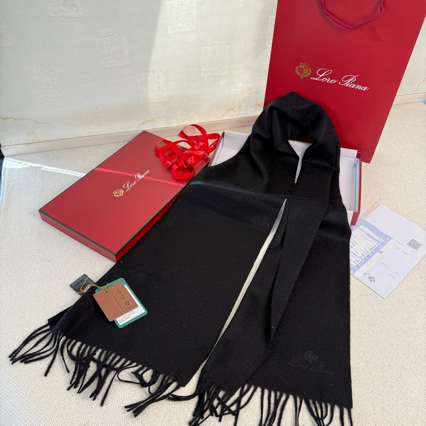 🆕Loro Piana · 诺悠翩雅秋冬新品❗️超级夯货 重磅来袭❗️【极品山羊绒小围巾】送人自留都太高