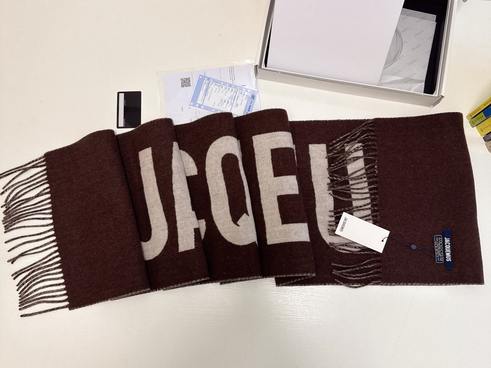 🆕JACQUEMUS双面围巾❗今年真的被疯狂种草 今年冬天就非宠这条 好看的要疯掉了，太有型太有魅力了❗