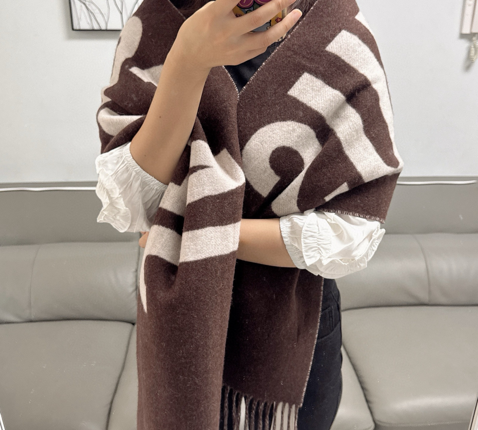 🆕JACQUEMUS双面围巾❗今年真的被疯狂种草 今年冬天就非宠这条 好看的要疯掉了，太有型太有魅力了❗