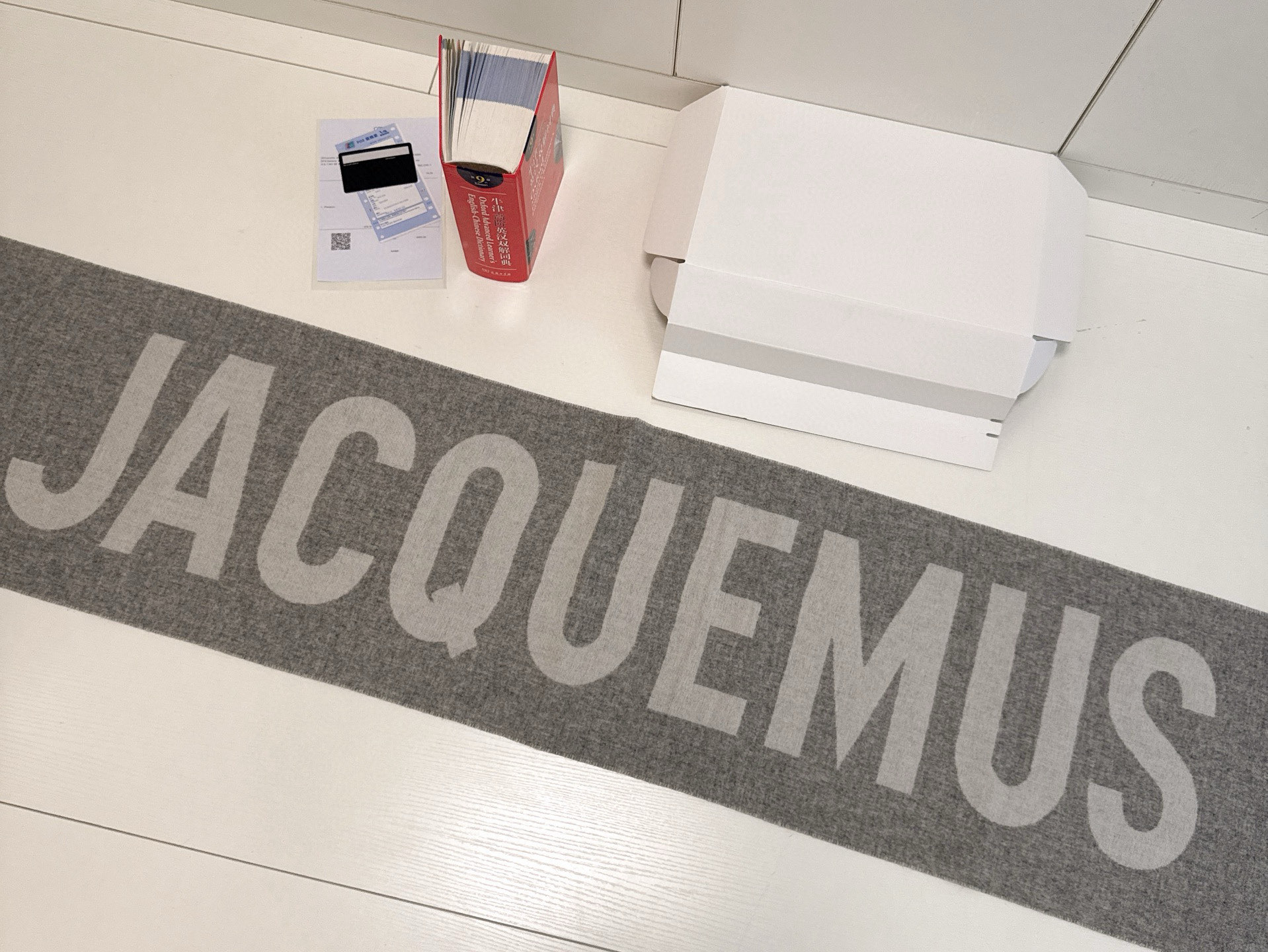 🆕JACQUEMUS双面围巾❗今年真的被疯狂种草 今年冬天就非宠这条 好看的要疯掉了，太有型太有魅力了❗