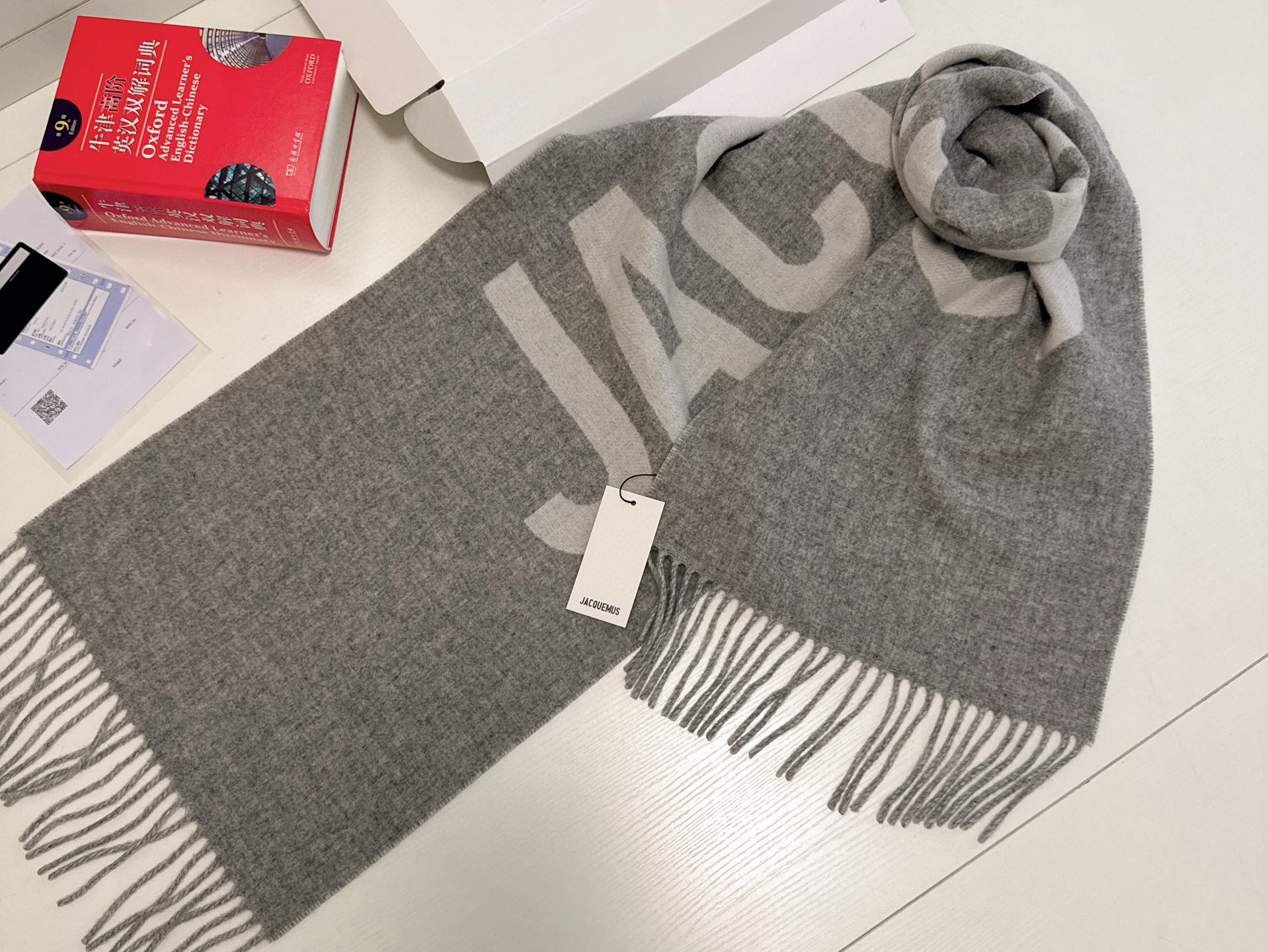 🆕JACQUEMUS双面围巾❗今年真的被疯狂种草 今年冬天就非宠这条 好看的要疯掉了，太有型太有魅力了❗