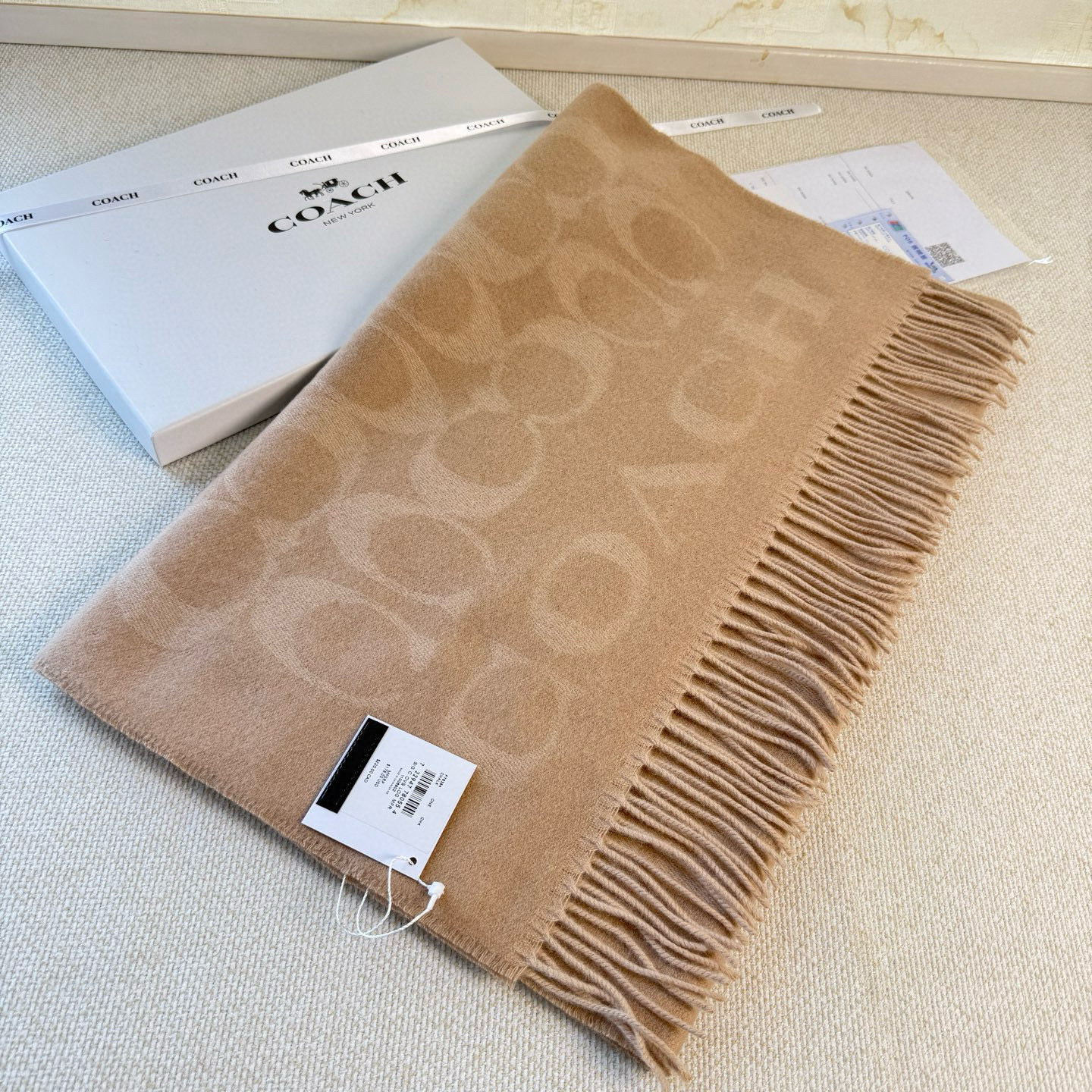 🆕【COCAH · 蔻驰经典标志大尺寸围巾】专柜都在抢货的节奏❗️【高端原版尾单全套辅料齐全】Coach