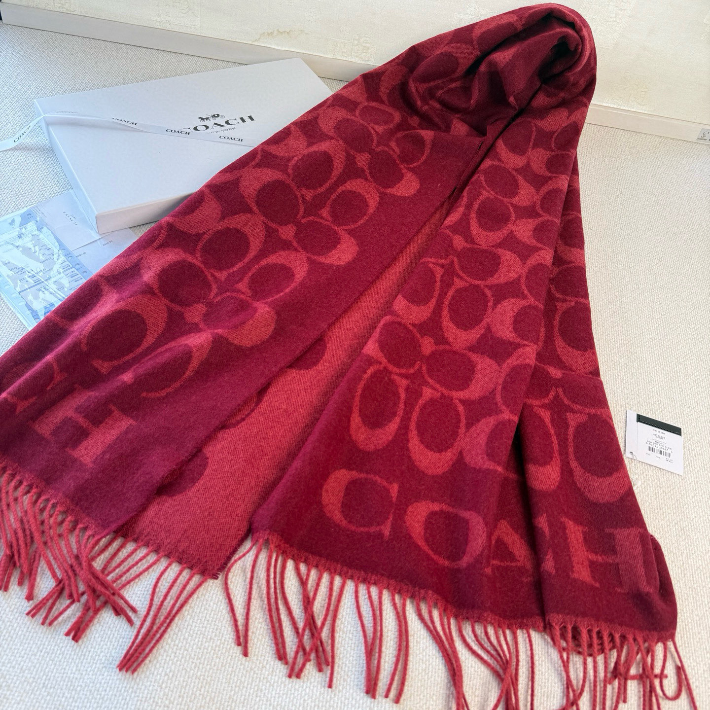 🆕【COCAH · 蔻驰经典标志大尺寸围巾】专柜都在抢货的节奏❗️【高端原版尾单全套辅料齐全】Coach