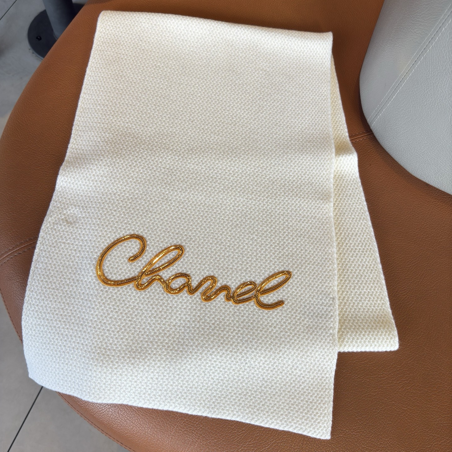 🆕180超级保暖Chane*秋冬新款！！！390克！1:1复刻！！超级厚实的。我能保证的是上身一定会喜欢