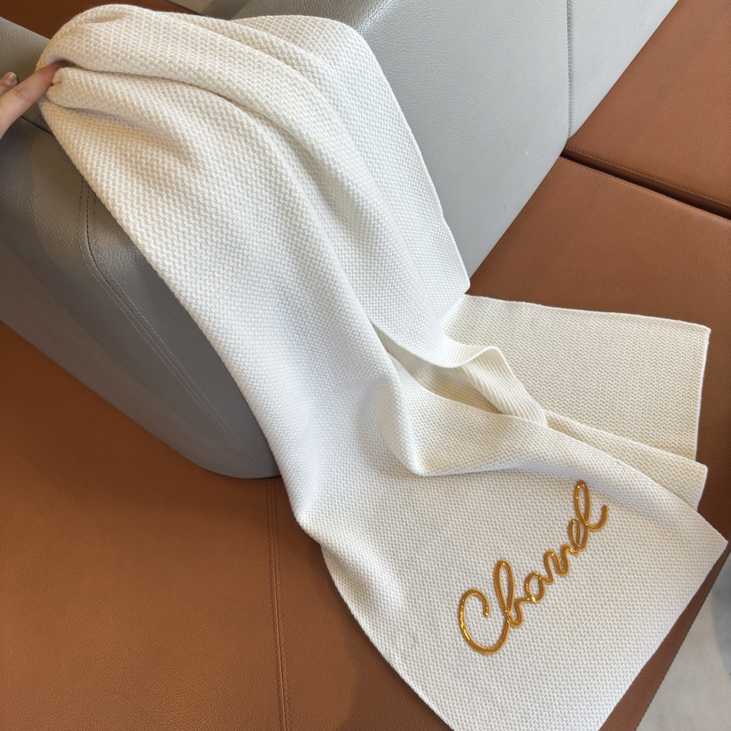 🆕180超级保暖Chane*秋冬新款！！！390克！1:1复刻！！超级厚实的。我能保证的是上身一定会喜欢