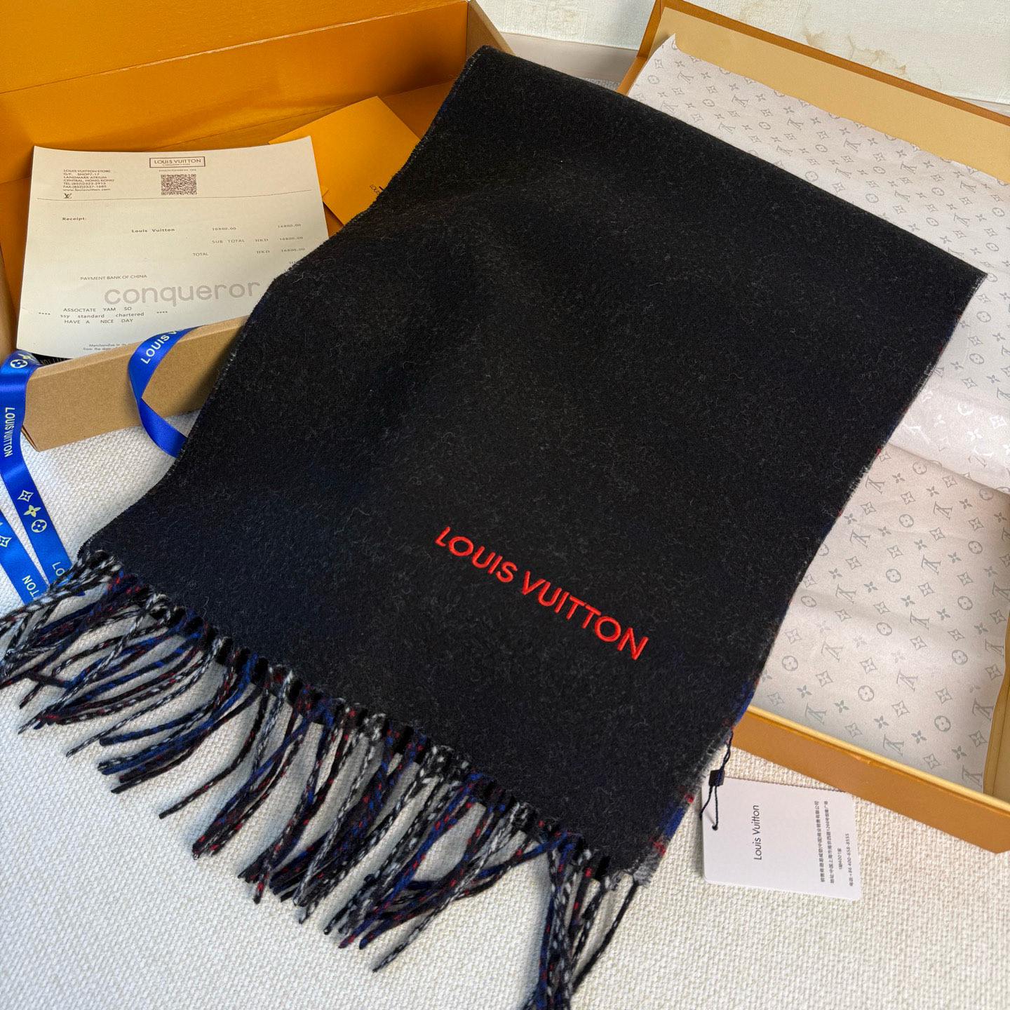 🆕【Louis Vuitton ·双面渐变格子花纹围巾】渐变提花经典设计完美，若隐若现的lv标志，siz