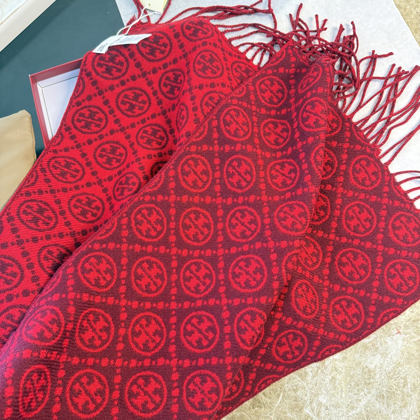 🆕【TORY BURCH · 托里伯奇】专柜同步上新❗️很幸运拿到這个品牌的东西，真的不多见，很少在国內