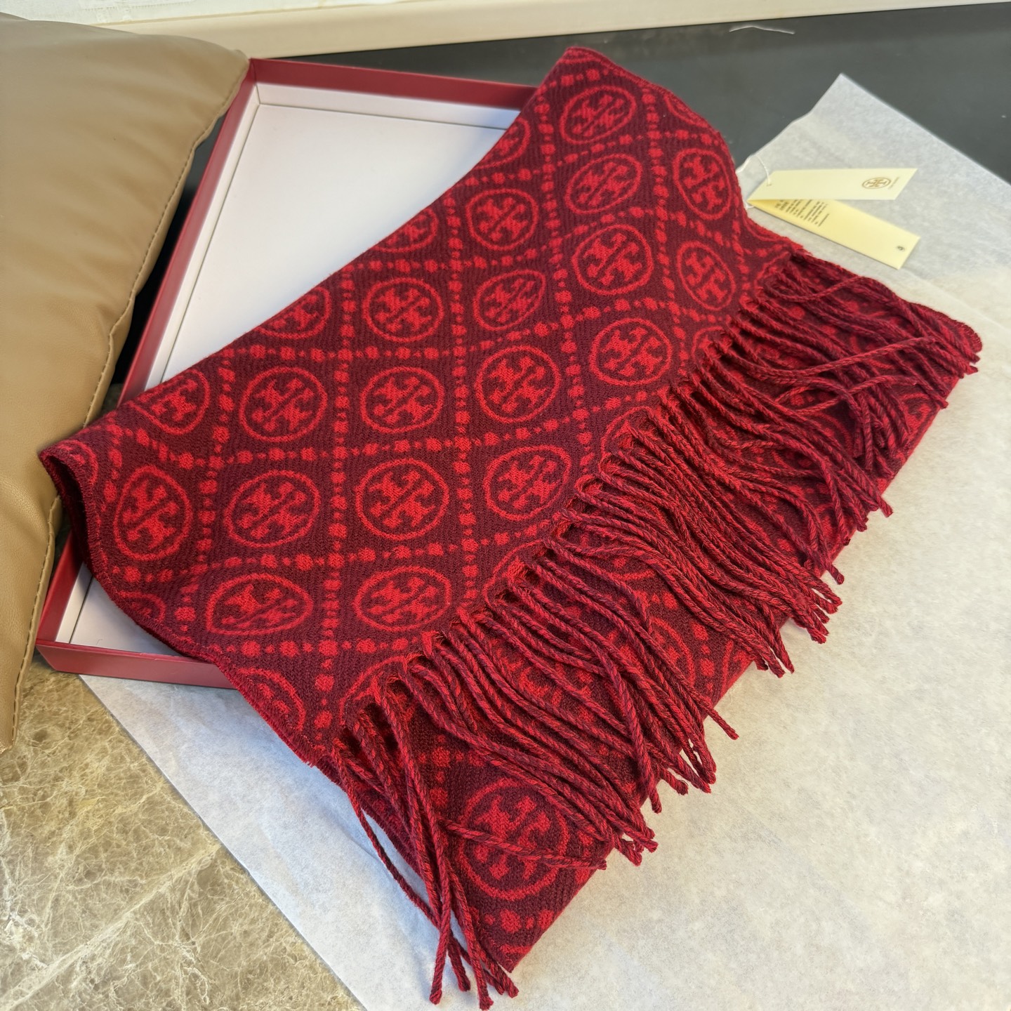 🆕【TORY BURCH · 托里伯奇】专柜同步上新❗️很幸运拿到這个品牌的东西，真的不多见，很少在国內