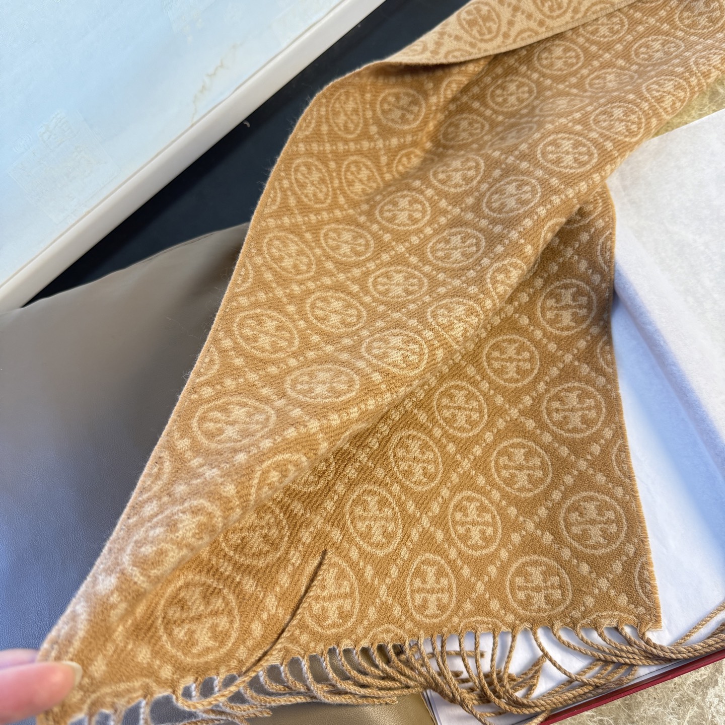 🆕【TORY BURCH · 托里伯奇】专柜同步上新❗️很幸运拿到這个品牌的东西，真的不多见，很少在国內