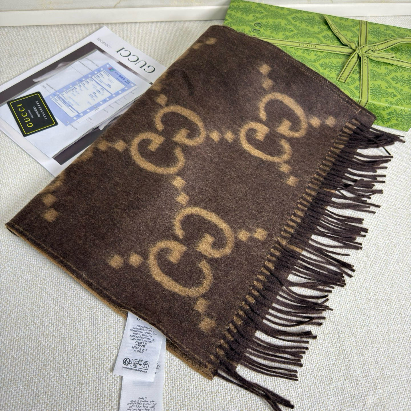 🆕Gucci大G双面羊绒围巾 Size：45*200cm 100%羊绒G家难得纯羊绒出品！超洋气大G提花